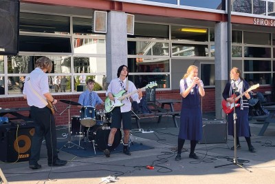 Afterglows performing during a 'Lunchtime in the Quad' concert.